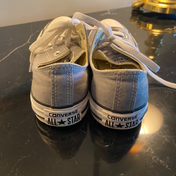 Gray Converse Tennis Shoes size 6 - Picture 3 of 5